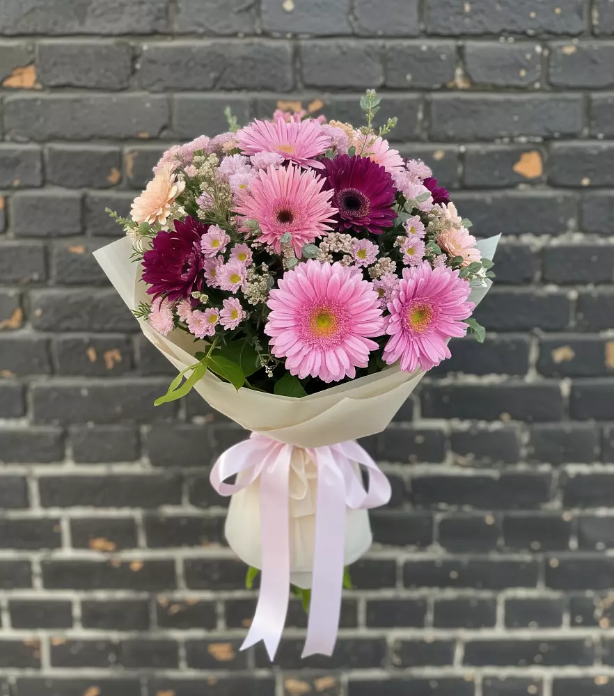 Букет цветов из: Герберы и Хризантемы в Подстепки