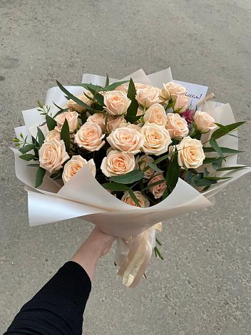 Букет Кремовые розы Латте в Подстепки