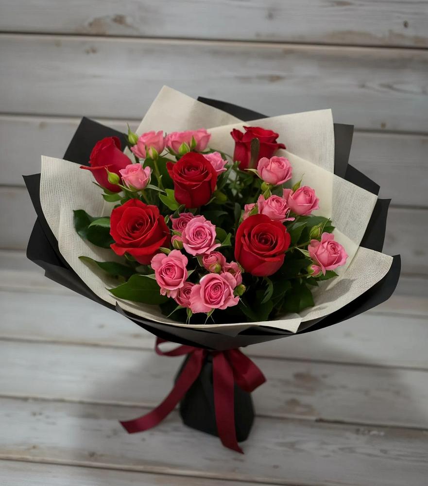 Букет цветов из: Розы в Подстепки