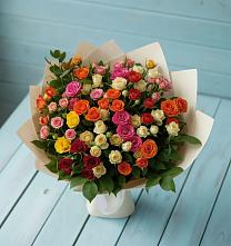 Букет Микс из разноцветных кустовых роз в Подстепки